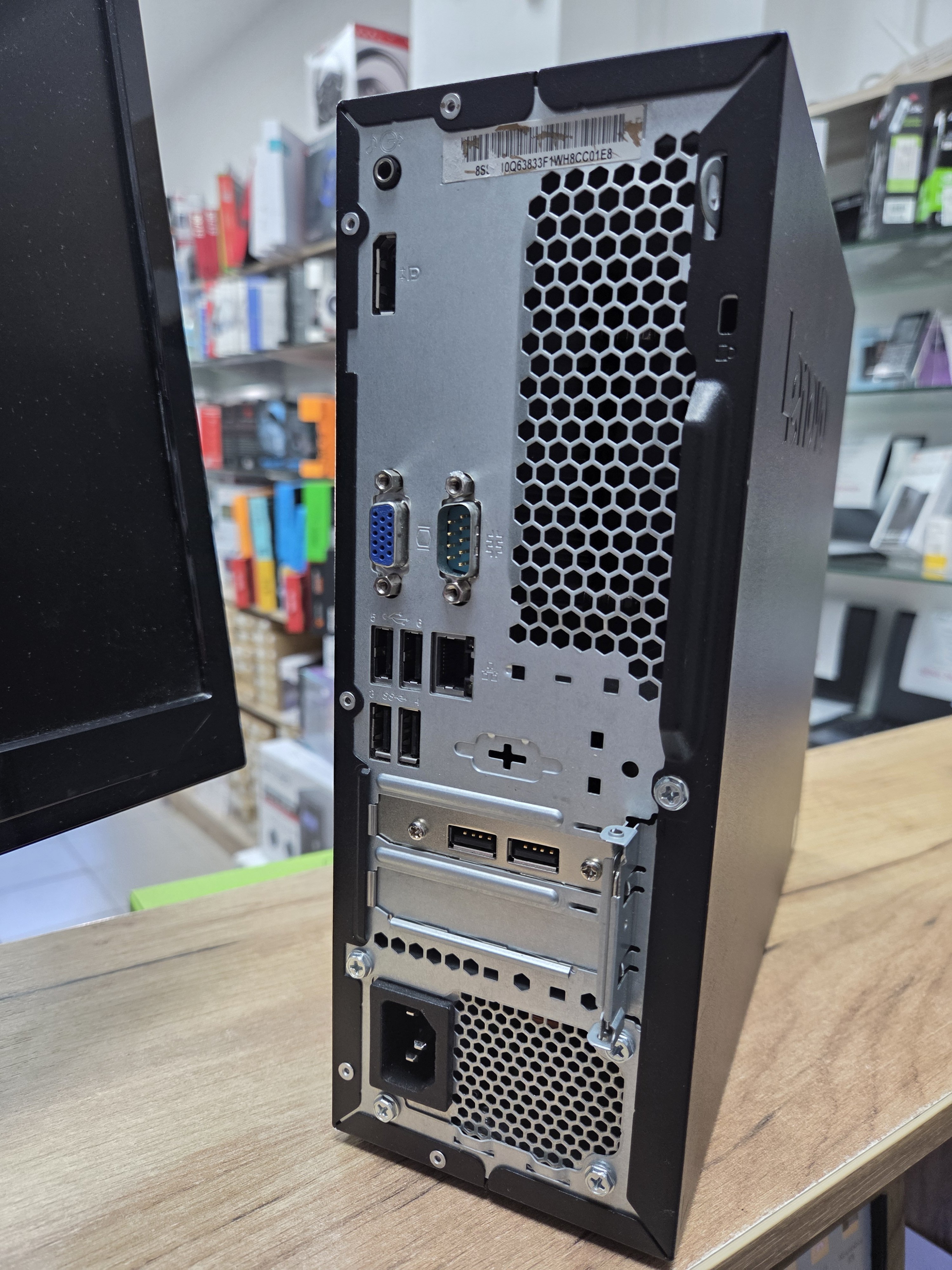 Lenovo ThinkCentre + Monitor