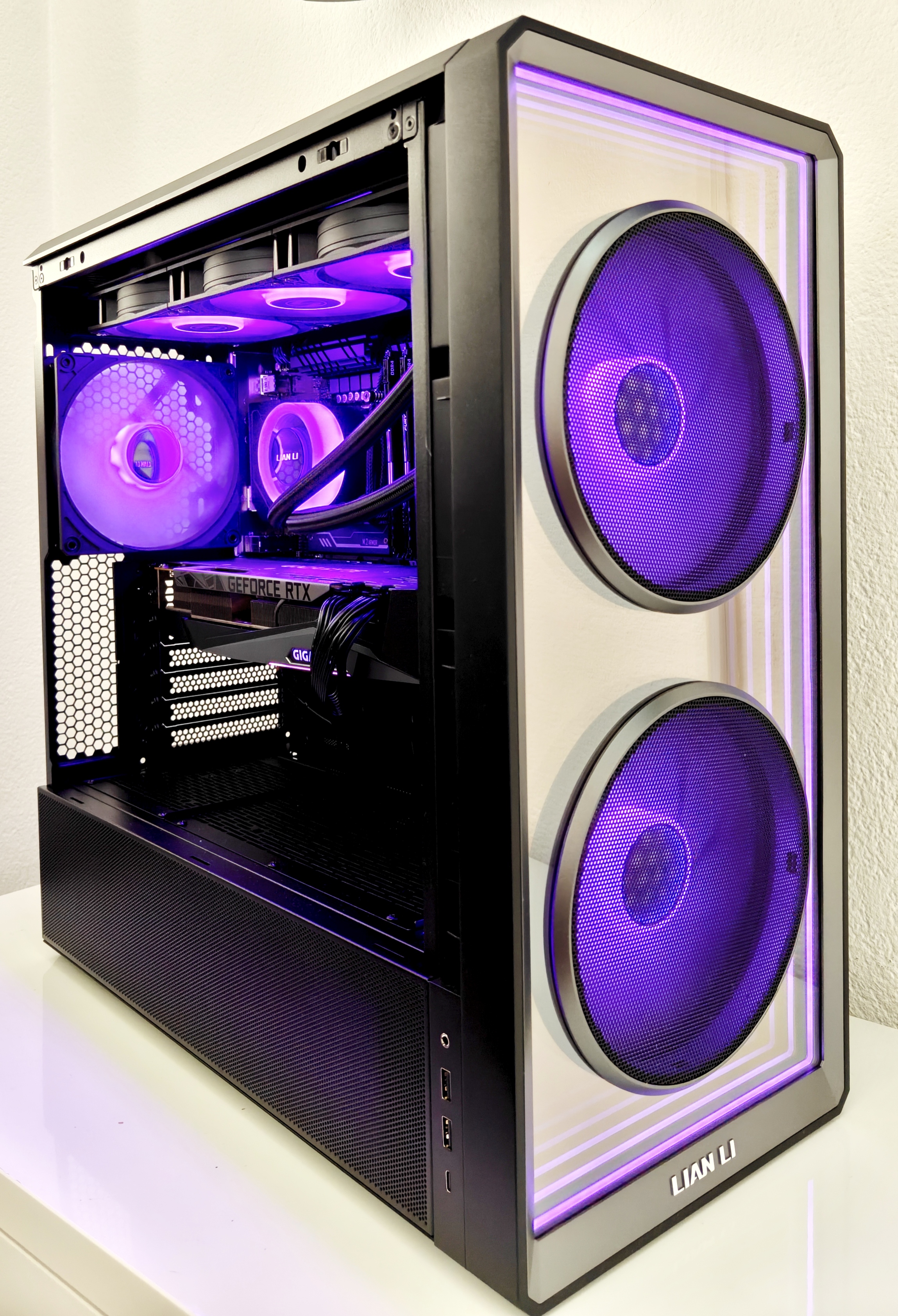 Lian-Li Infinity I7 (Intel I7 14700K + RTX 3080ti 12gb +32gb DDR4)
