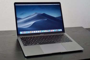 На продажба: MacBook Air Retina 13” (2019) – Space Gray