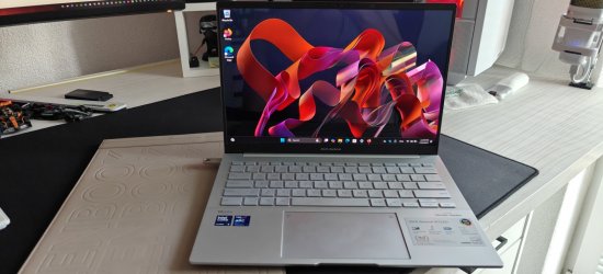 zenbook-front.jpg