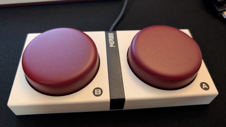 Продавам 8BitDo Retro Keyboard