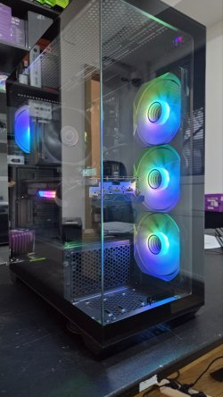 Продавам Нови Gaming Конфигурации Ryzen 7 5700X + RX 6800 XT 16GB