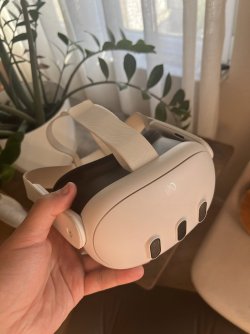 Meta Quest 3 128GB VR Headset