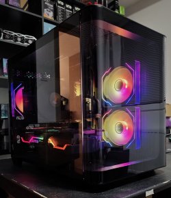 Продавам половна Gaming конфигурација Ryzen 7 5700X 3D + RTX 3070 8GB
