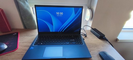 Asus Vivobook 15 (x1502)