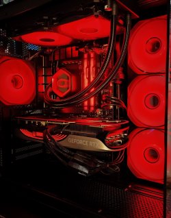 Продавам Нови Gaming Конфигурации Ryzen 7 7800X 3D + RTX 4070 Ti 12 GB
