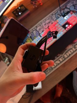 NZXT Fenovi i dodatoci