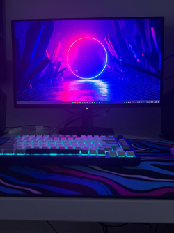 AOC Q27G4ZDR 27" 240Hz 0.3ms QHD QD-OLED Gaming Monitor
