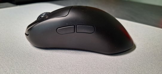 Imecoo P1 ergo gaming mouse