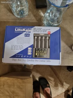 Се продава полнач LiitoKala Lii-600 3A