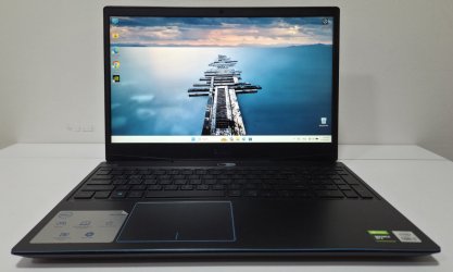 Продавам Gaming лаптоп DELL G3
