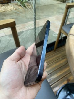Се продава: iPhone 15 Pro Max 256GB