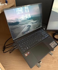 Asus Vivobook s16