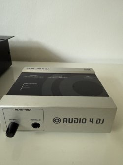 04_ni_audio_4_dj_front.jpg